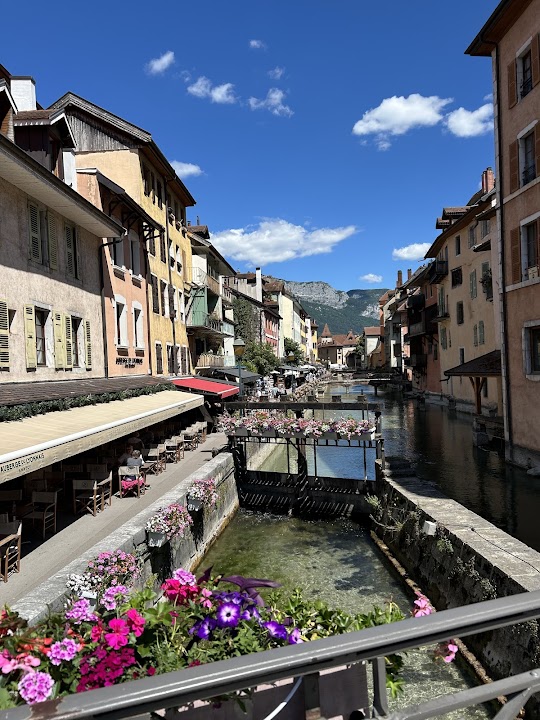 Tourist Office of Lake Annecy