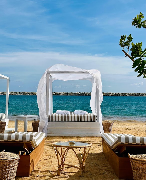 Bellevue Beach Club