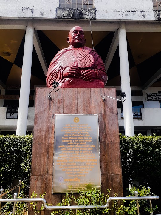 Gangodawila Soma Thero Statue