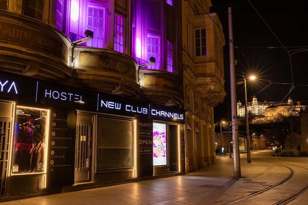 Channels Club