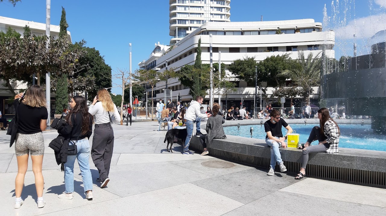 Dizengoff Square — Tel Aviv experience