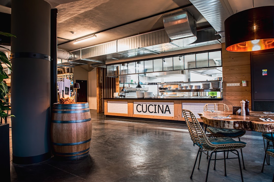 Garage Osteria