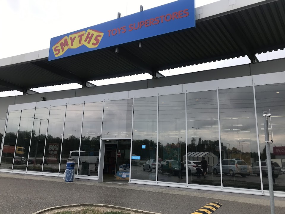 Smyths Toys Superstore Wien-Simmering