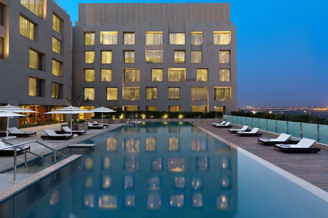 Holiday Inn New Delhi Int'L Airport, an IHG Hotel — Delhi experience