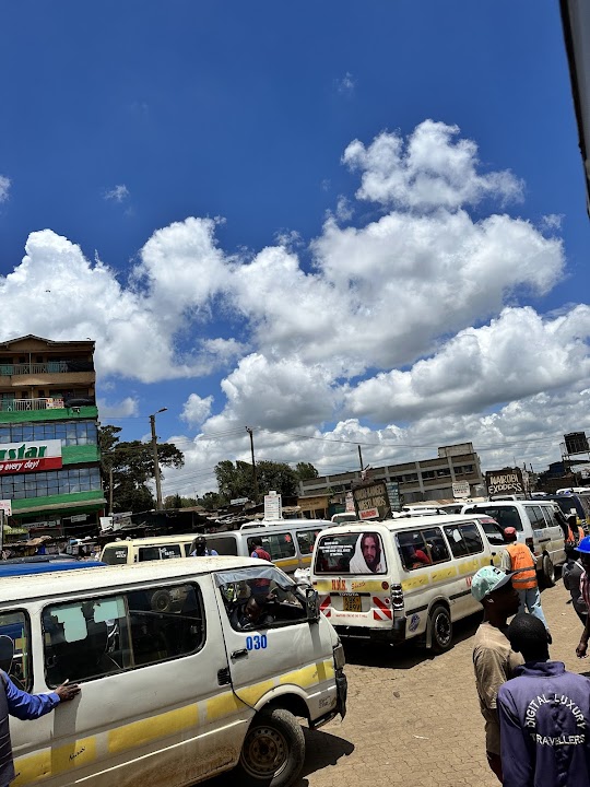 Kikuyu Stage