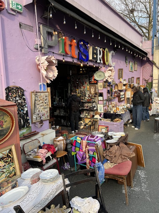 Saint Ouen flea market