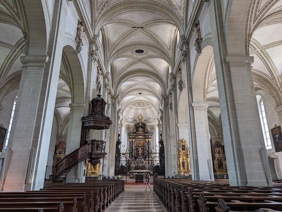 Hofkirche St. Leodegar