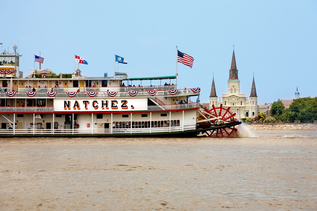 Steamboat NATCHEZ - Official Site — New Orleans experience