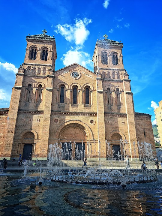 Parroquia La Catedral Metropolitana de Medellín