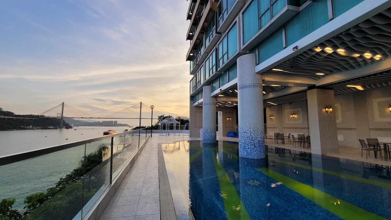 Grand Bay View Hotel & Resort