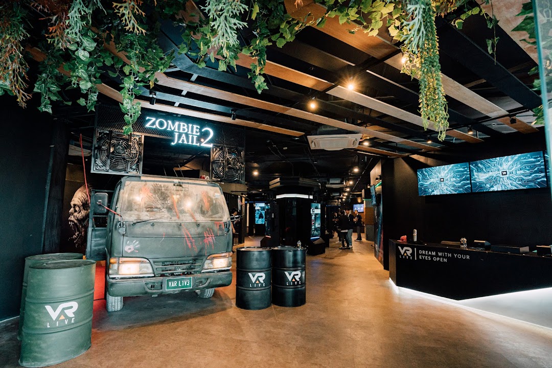 VR Games Park Phuket - VAR LIVE PHUKET ร้านเกมส์เสมือนจริงใหญ่ที่สุดในภูเก็ต