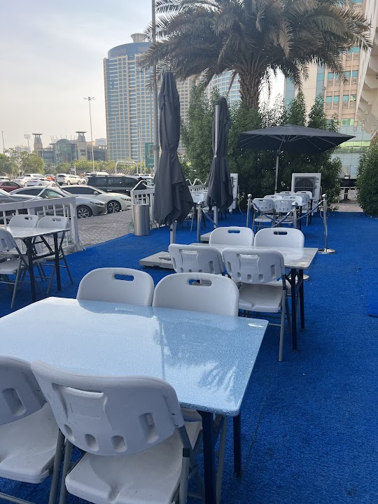 B Laban Abu Dhabi