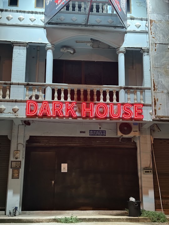 Dark House Adventure