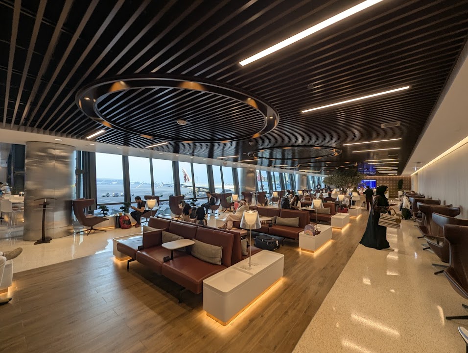 Silver Lounge - South