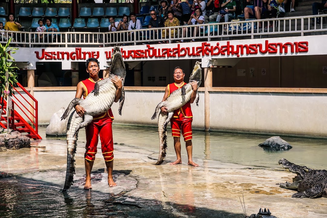 Samut Prakan Crocodile Farm & Zoo