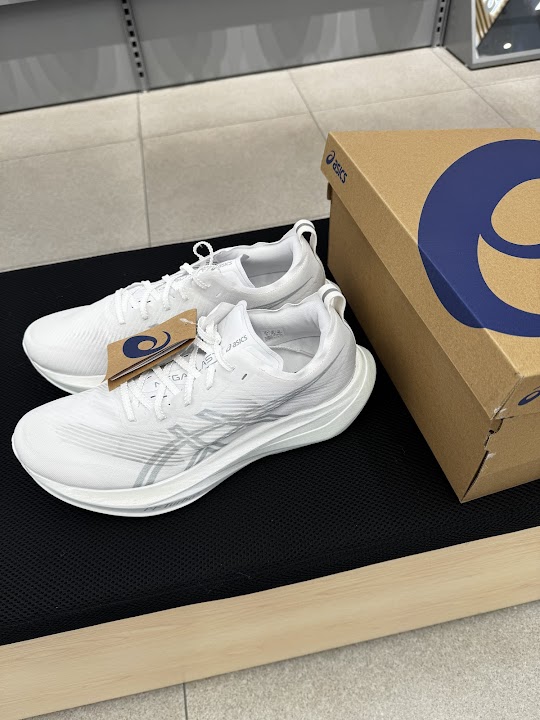 ASICS