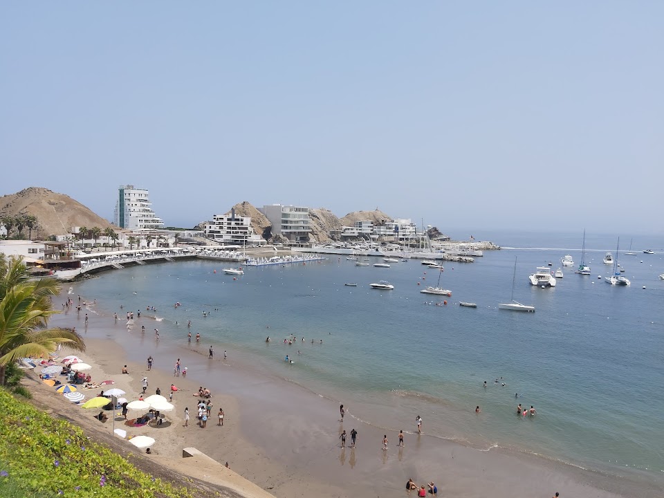 Playa Embajadores