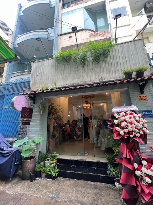 Quán chay Lá | Vegetarian Restaurant