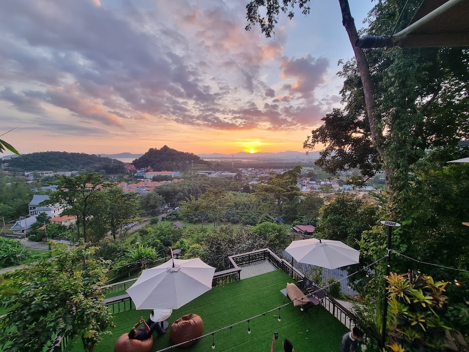 ผาแลตะวัน@สิเหร่ (Pha Lae Tawan@Siray) Campground