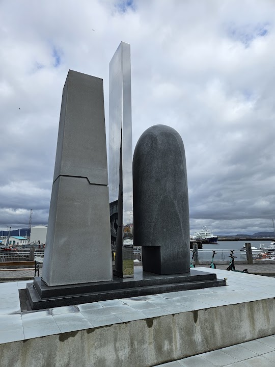 EVE Online Monument