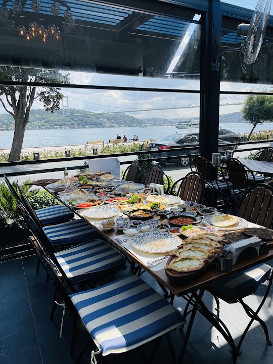 VEZIR HAN EMIRGAN BOSPHORUS
