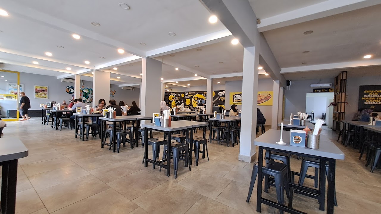 Waroeng Steak & Shake Cempaka Putih