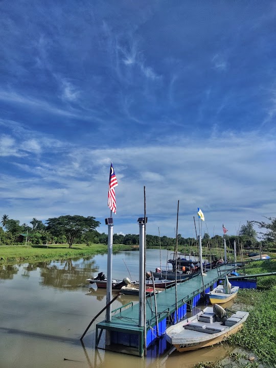 Jeti Nelayan Labuh Banting