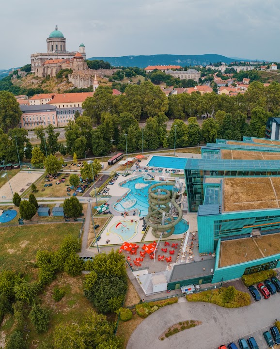 Aqua Island Esztergom